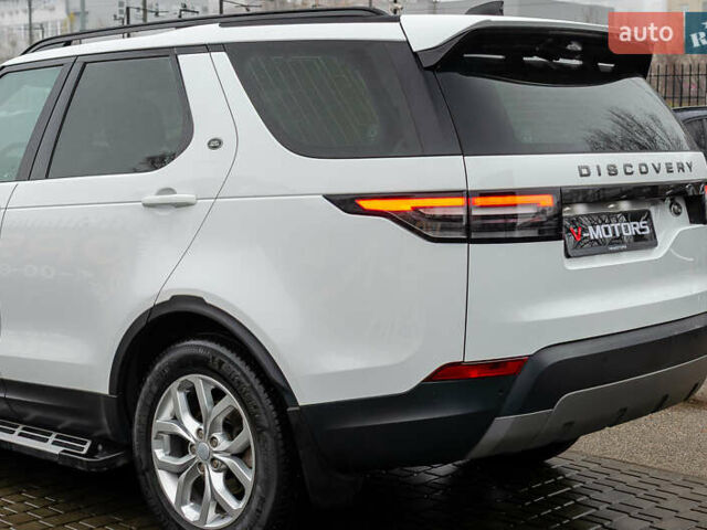 Белый Ленд Ровер Дискавери, объемом двигателя 2 л и пробегом 115 тыс. км за 35555 $, фото 13 на Automoto.ua