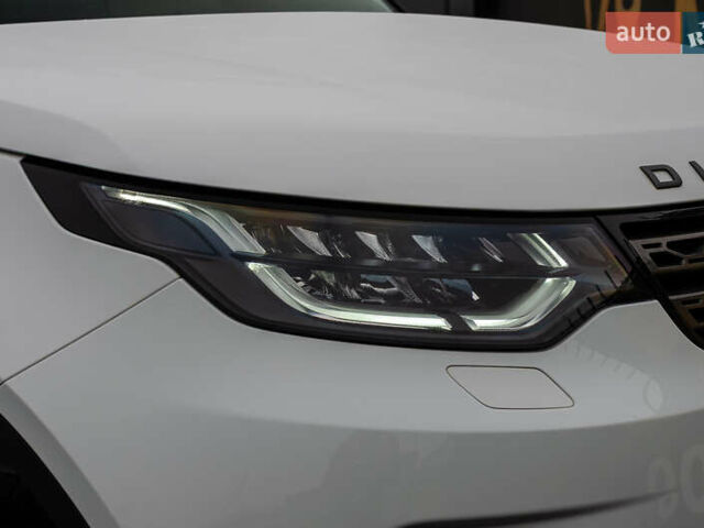 Белый Ленд Ровер Дискавери, объемом двигателя 2 л и пробегом 115 тыс. км за 35555 $, фото 12 на Automoto.ua