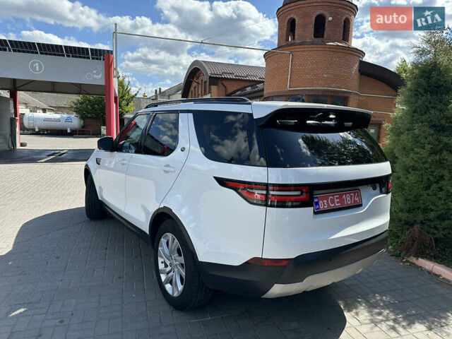 Білий Ленд Ровер Діскавері, об'ємом двигуна 3 л та пробігом 73 тис. км за 35600 $, фото 13 на Automoto.ua