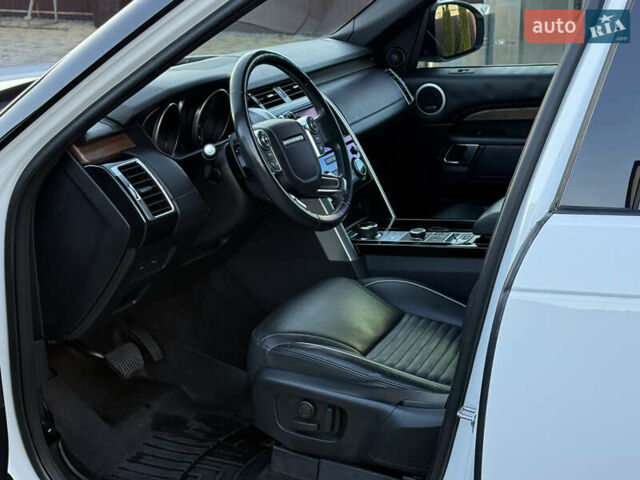 Ленд Ровер Дискавери 2018 в Тернополе на Automoto.ua Белый Ленд Ровер Дискавери, объемом двигателя 3 л и пробегом 190 тыс. км за 26000 $, фото 34 на Automoto.ua