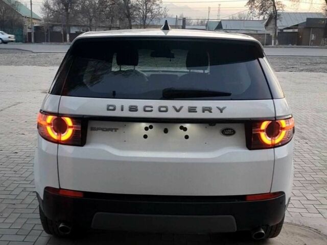 Белый Ленд Ровер Дискавери, объемом двигателя 0 л и пробегом 103 тыс. км за 17499 $, фото 5 на Automoto.ua