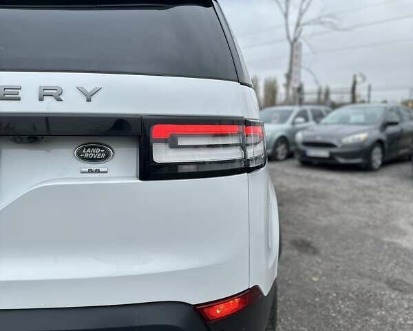 Ленд Ровер Діскавері 2018 у Буче на Automoto.ua Білий Ленд Ровер Діскавері, об'ємом двигуна 3 л та пробігом 155 тис. км за 26999 $, фото 13 на Automoto.ua