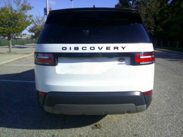 Белый Ленд Ровер Дискавери, объемом двигателя 3 л и пробегом 45 тыс. км за 11000 $, фото 5 на Automoto.ua