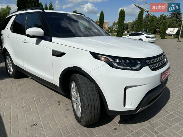 Білий Ленд Ровер Діскавері, об'ємом двигуна 3 л та пробігом 73 тис. км за 35600 $, фото 3 на Automoto.ua