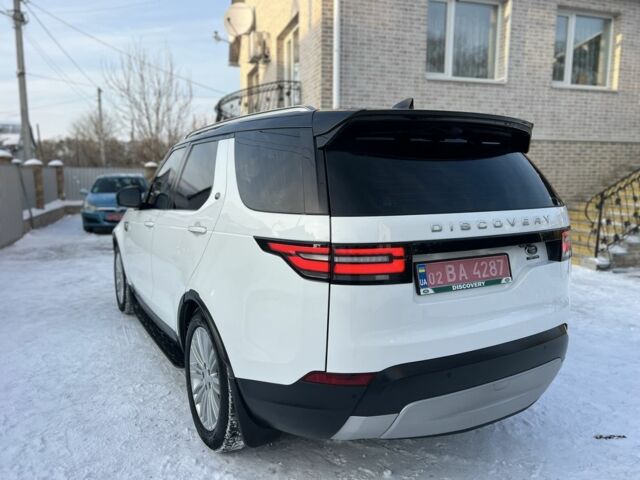 Білий Ленд Ровер Діскавері, об'ємом двигуна 3 л та пробігом 114 тис. км за 39000 $, фото 6 на Automoto.ua