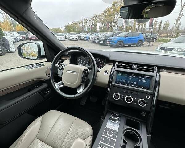 Ленд Ровер Діскавері 2018 у Буче на Automoto.ua Білий Ленд Ровер Діскавері, об'ємом двигуна 3 л та пробігом 155 тис. км за 26999 $, фото 35 на Automoto.ua