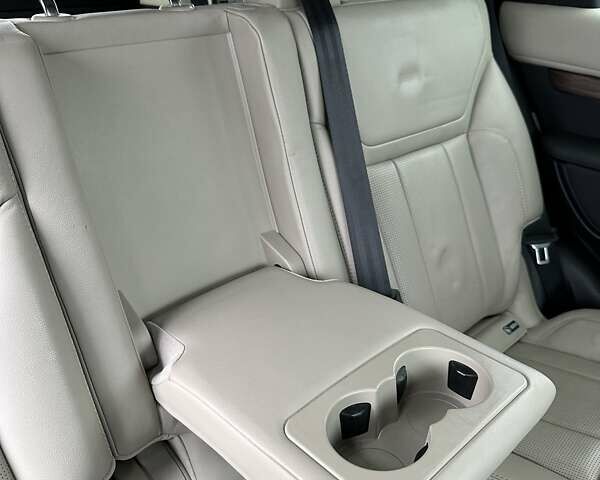 Ленд Ровер Діскавері 2018 у Буче на Automoto.ua Білий Ленд Ровер Діскавері, об'ємом двигуна 3 л та пробігом 155 тис. км за 26999 $, фото 31 на Automoto.ua