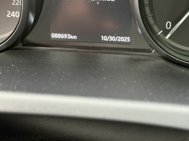 Белый Ленд Ровер Дискавери, объемом двигателя 0 л и пробегом 98 тыс. км за 20800 $, фото 20 на Automoto.ua