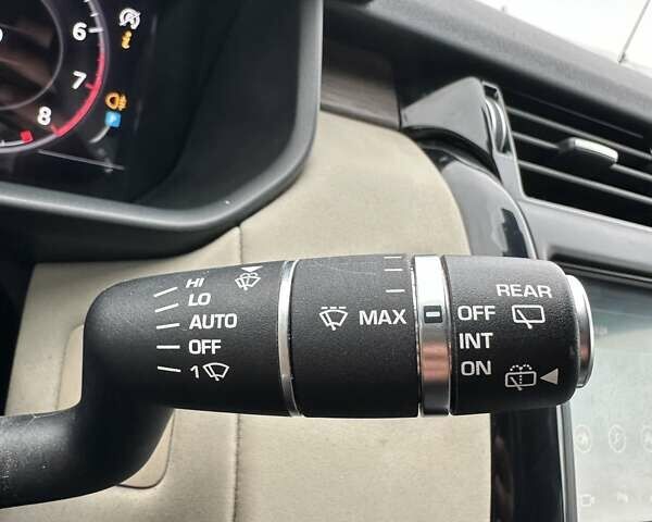 Ленд Ровер Діскавері 2018 у Буче на Automoto.ua Білий Ленд Ровер Діскавері, об'ємом двигуна 3 л та пробігом 155 тис. км за 26999 $, фото 47 на Automoto.ua