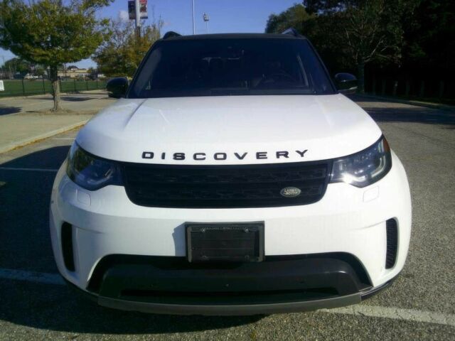 Белый Ленд Ровер Дискавери, объемом двигателя 3 л и пробегом 45 тыс. км за 11000 $, фото 1 на Automoto.ua