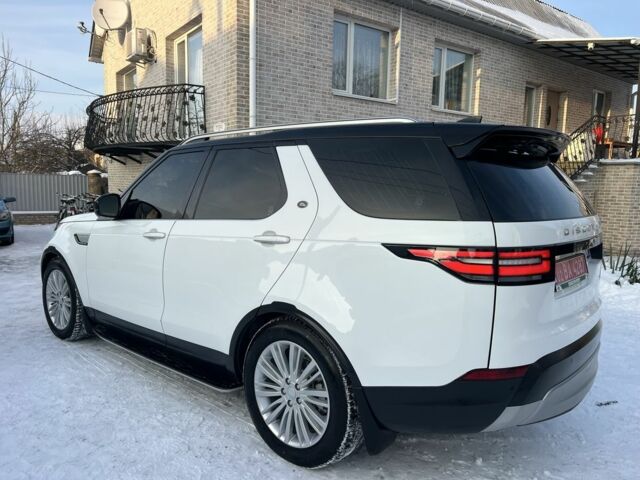 Білий Ленд Ровер Діскавері, об'ємом двигуна 3 л та пробігом 114 тис. км за 39000 $, фото 7 на Automoto.ua