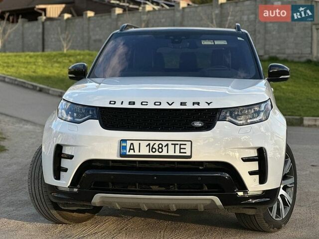 Белый Ленд Ровер Дискавери, объемом двигателя 3 л и пробегом 142 тыс. км за 27500 $, фото 1 на Automoto.ua
