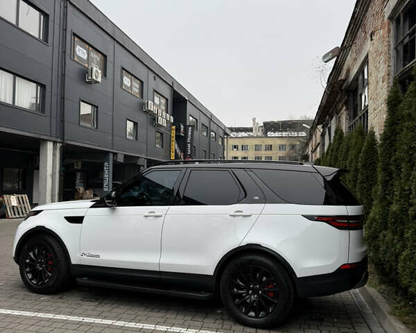 Белый Ленд Ровер Дискавери, объемом двигателя 3 л и пробегом 87 тыс. км за 35000 $, фото 2 на Automoto.ua