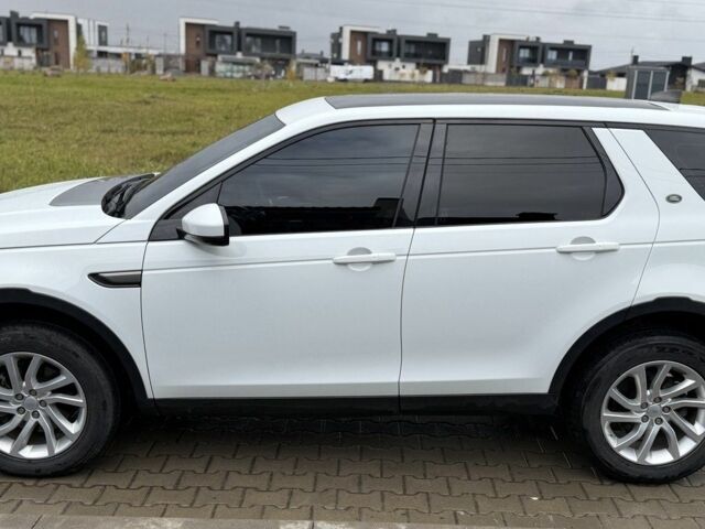 Белый Ленд Ровер Дискавери, объемом двигателя 0 л и пробегом 98 тыс. км за 20800 $, фото 3 на Automoto.ua