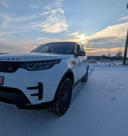 Белый Ленд Ровер Дискавери, объемом двигателя 3 л и пробегом 183 тыс. км за 28882 $, фото 5 на Automoto.ua