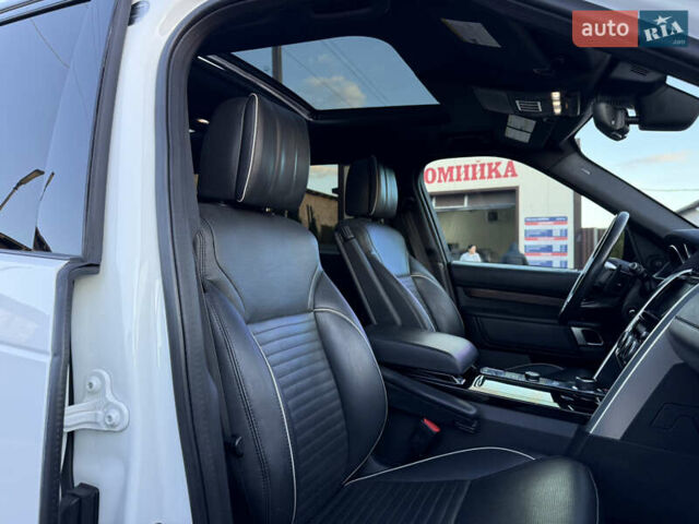 Ленд Ровер Дискавери 2018 в Тернополе на Automoto.ua Белый Ленд Ровер Дискавери, объемом двигателя 3 л и пробегом 190 тыс. км за 26000 $, фото 78 на Automoto.ua