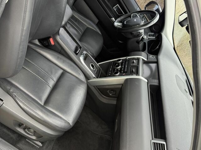 Белый Ленд Ровер Дискавери, объемом двигателя 2 л и пробегом 88 тыс. км за 20400 $, фото 8 на Automoto.ua