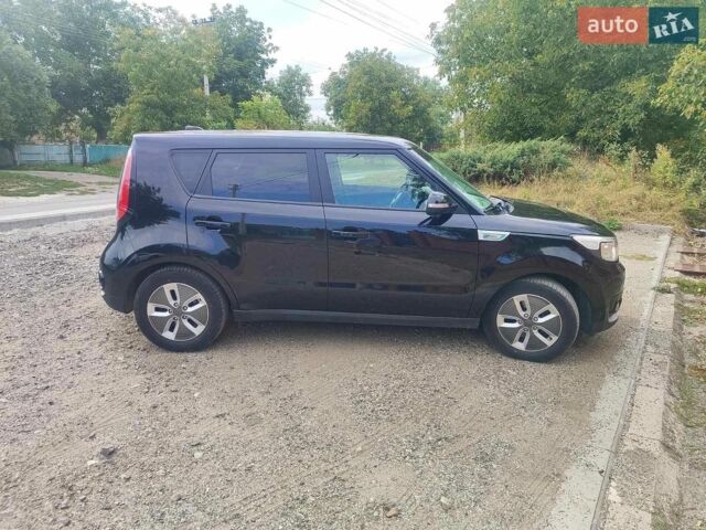 Білий Ленд Ровер Діскавері, об'ємом двигуна 3 л та пробігом 81 тис. км за 34000 $, фото 19 на Automoto.ua