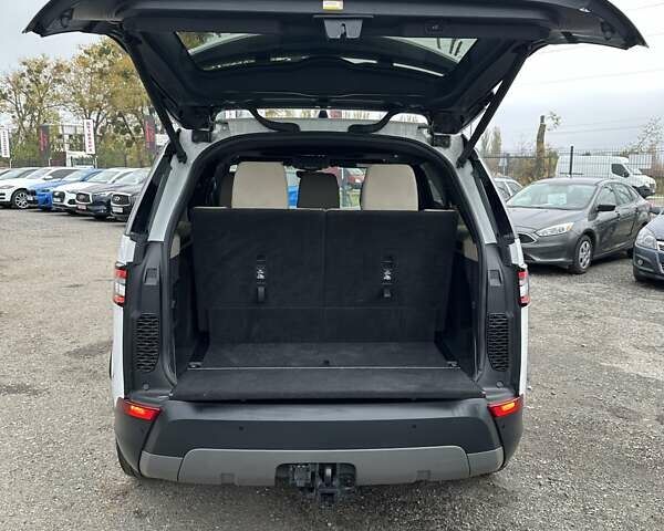 Ленд Ровер Діскавері 2018 у Буче на Automoto.ua Білий Ленд Ровер Діскавері, об'ємом двигуна 3 л та пробігом 155 тис. км за 26999 $, фото 17 на Automoto.ua