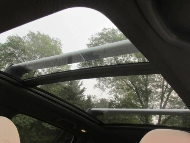 Белый Ленд Ровер Дискавери, объемом двигателя 3 л и пробегом 45 тыс. км за 11000 $, фото 16 на Automoto.ua