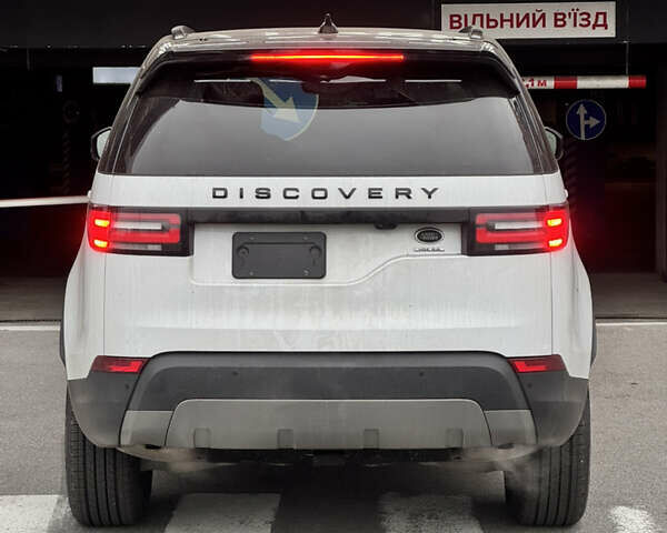 Белый Ленд Ровер Дискавери, объемом двигателя 3 л и пробегом 50 тыс. км за 40000 $, фото 15 на Automoto.ua