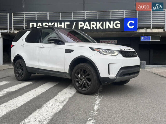 Белый Ленд Ровер Дискавери, объемом двигателя 3 л и пробегом 50 тыс. км за 40000 $, фото 4 на Automoto.ua