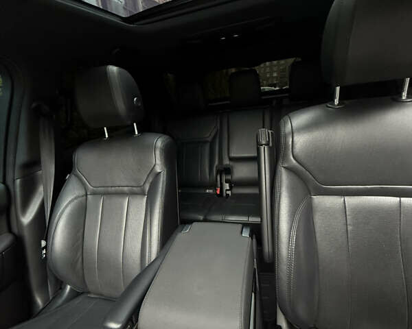 Белый Ленд Ровер Дискавери, объемом двигателя 3 л и пробегом 87 тыс. км за 35000 $, фото 11 на Automoto.ua