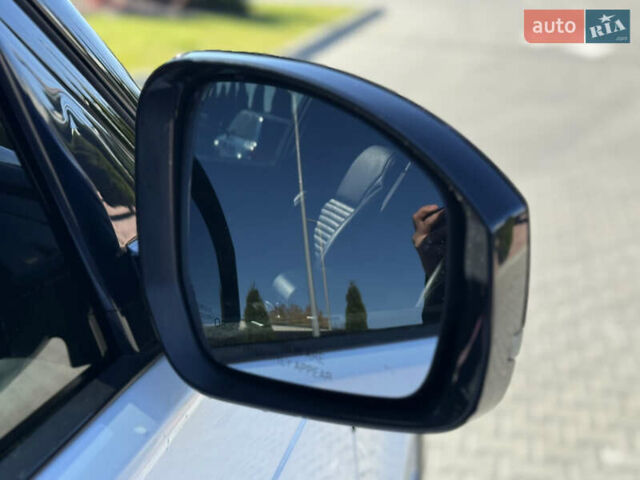 Ленд Ровер Дискавери 2018 в Тернополе на Automoto.ua Белый Ленд Ровер Дискавери, объемом двигателя 3 л и пробегом 190 тыс. км за 26000 $, фото 28 на Automoto.ua