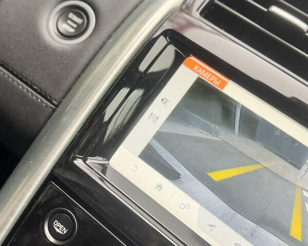 Белый Ленд Ровер Дискавери, объемом двигателя 3 л и пробегом 50 тыс. км за 40000 $, фото 6 на Automoto.ua