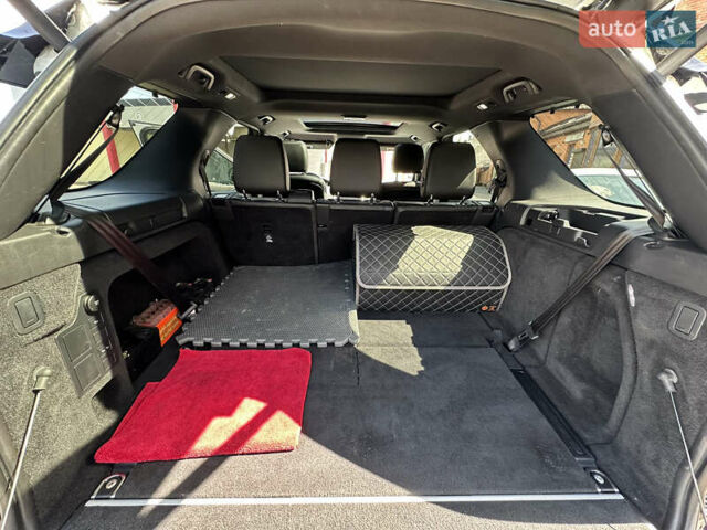 Білий Ленд Ровер Діскавері, об'ємом двигуна 3 л та пробігом 73 тис. км за 35600 $, фото 22 на Automoto.ua