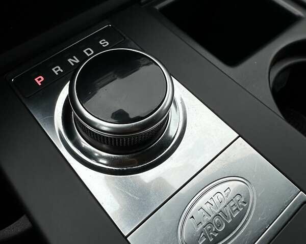 Ленд Ровер Діскавері 2018 у Буче на Automoto.ua Білий Ленд Ровер Діскавері, об'ємом двигуна 3 л та пробігом 155 тис. км за 26999 $, фото 51 на Automoto.ua