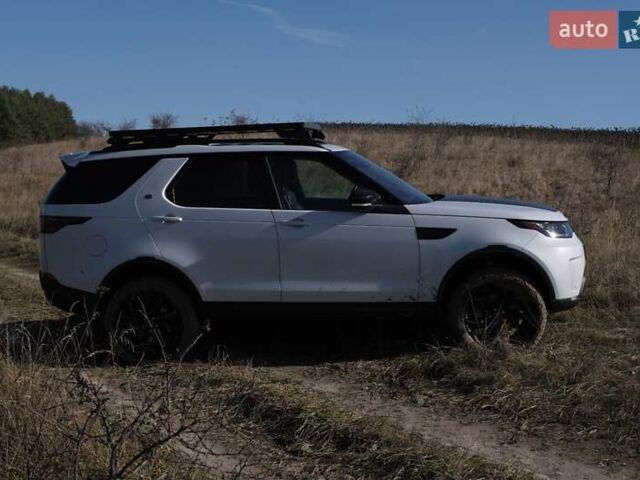 Білий Ленд Ровер Діскавері, об'ємом двигуна 3 л та пробігом 156 тис. км за 33000 $, фото 11 на Automoto.ua