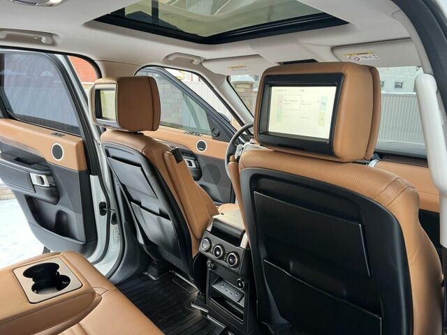 Білий Ленд Ровер Діскавері, об'ємом двигуна 3 л та пробігом 114 тис. км за 39000 $, фото 14 на Automoto.ua