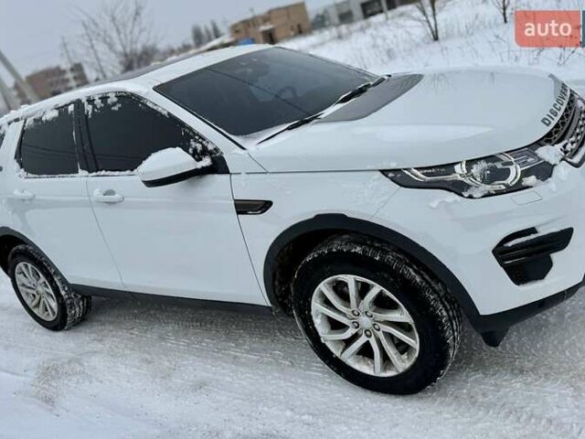 Белый Ленд Ровер Дискавери, объемом двигателя 2 л и пробегом 88 тыс. км за 20400 $, фото 4 на Automoto.ua