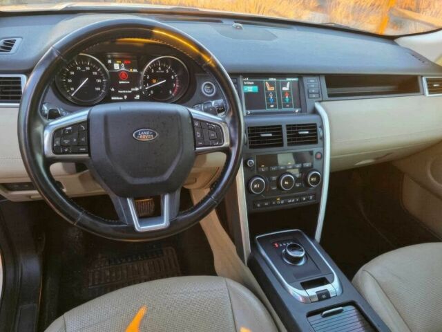 Белый Ленд Ровер Дискавери, объемом двигателя 2 л и пробегом 46 тыс. км за 7000 $, фото 8 на Automoto.ua