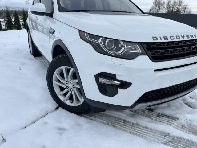 Білий Ленд Ровер Діскавері, об'ємом двигуна 2 л та пробігом 162 тис. км за 16500 $, фото 4 на Automoto.ua