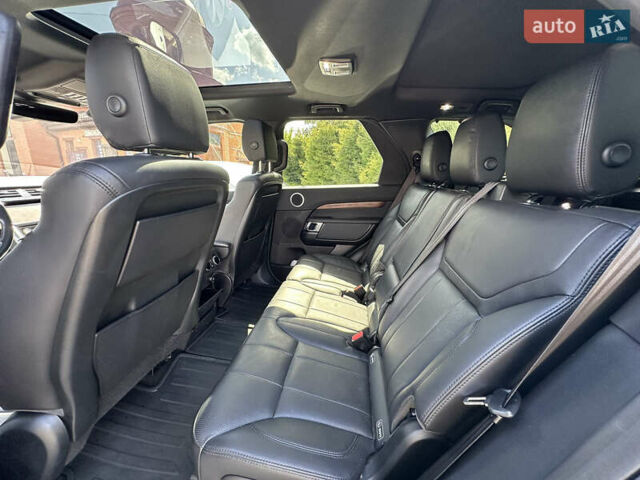 Білий Ленд Ровер Діскавері, об'ємом двигуна 3 л та пробігом 73 тис. км за 35600 $, фото 16 на Automoto.ua