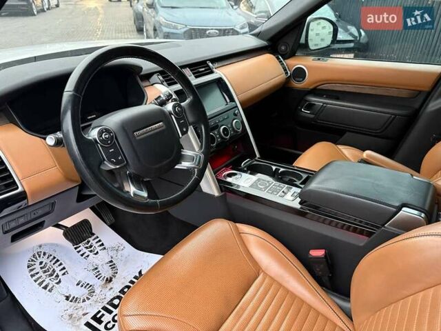 Белый Ленд Ровер Дискавери, объемом двигателя 3 л и пробегом 166 тыс. км за 22500 $, фото 16 на Automoto.ua