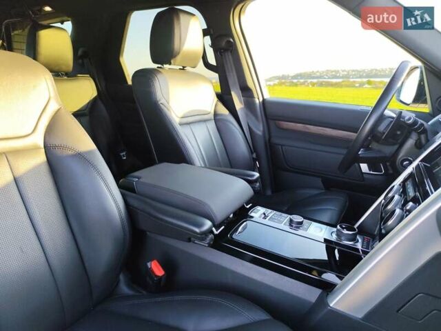 Ленд Ровер Дискавери 2019 в Одессе на Automoto.ua Белый Ленд Ровер Дискавери, объемом двигателя 3 л и пробегом 54 тыс. км за 70000 $, фото 18 на Automoto.ua