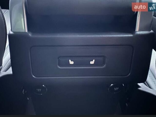 Белый Ленд Ровер Дискавери, объемом двигателя 3 л и пробегом 52 тыс. км за 47500 $, фото 9 на Automoto.ua