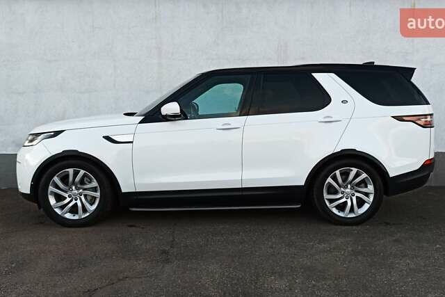 Белый Ленд Ровер Дискавери, объемом двигателя 2.99 л и пробегом 171 тыс. км за 35900 $, фото 4 на Automoto.ua