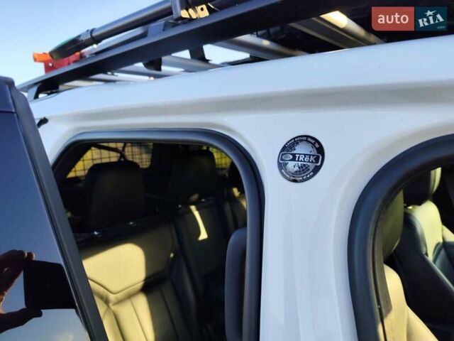 Ленд Ровер Дискавери 2019 в Одессе на Automoto.ua Белый Ленд Ровер Дискавери, объемом двигателя 3 л и пробегом 54 тыс. км за 70000 $, фото 6 на Automoto.ua