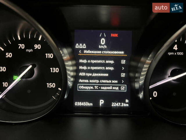 Белый Ленд Ровер Дискавери, объемом двигателя 3 л и пробегом 38 тыс. км за 31500 $, фото 9 на Automoto.ua