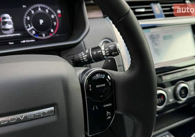 Білий Ленд Ровер Діскавері, об'ємом двигуна 3 л та пробігом 62 тис. км за 42990 $, фото 29 на Automoto.ua