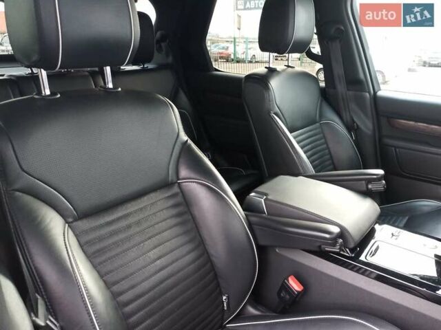 Белый Ленд Ровер Дискавери, объемом двигателя 2.99 л и пробегом 171 тыс. км за 35900 $, фото 16 на Automoto.ua