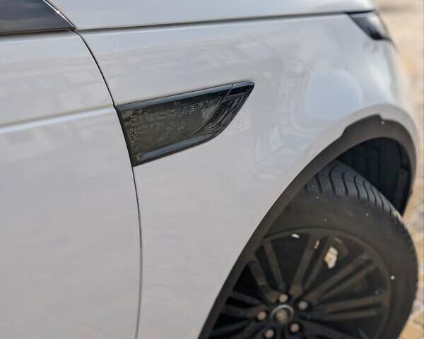 Білий Ленд Ровер Діскавері, об'ємом двигуна 2.99 л та пробігом 99 тис. км за 42500 $, фото 30 на Automoto.ua