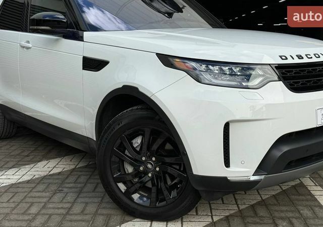Білий Ленд Ровер Діскавері, об'ємом двигуна 3 л та пробігом 62 тис. км за 42990 $, фото 1 на Automoto.ua