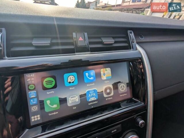 Білий Ленд Ровер Діскавері, об'ємом двигуна 2.99 л та пробігом 99 тис. км за 42500 $, фото 51 на Automoto.ua