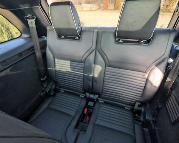 Білий Ленд Ровер Діскавері, об'ємом двигуна 2.99 л та пробігом 99 тис. км за 42500 $, фото 6 на Automoto.ua