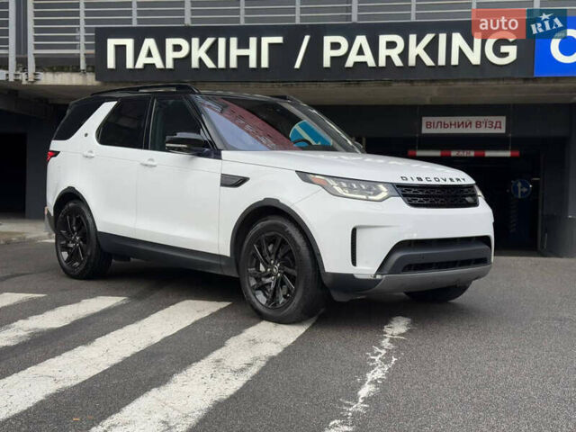 Білий Ленд Ровер Діскавері, об'ємом двигуна 3 л та пробігом 62 тис. км за 47000 $, фото 3 на Automoto.ua